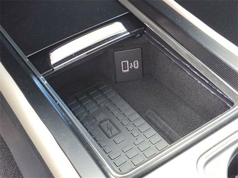 New 2026 Lincoln Corsair Reserve image 20