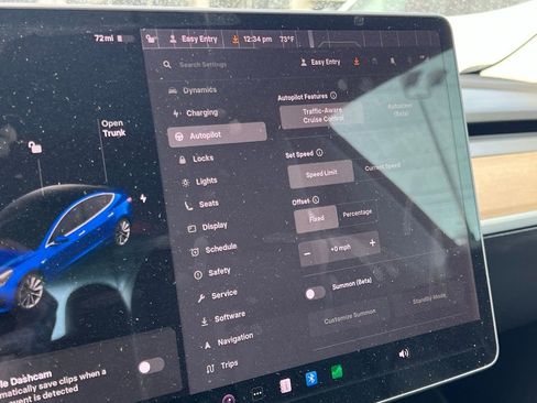 Used 2018 Tesla Model 3 Long Range image 40