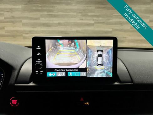 Used 2025 Honda Pilot Elite image 17