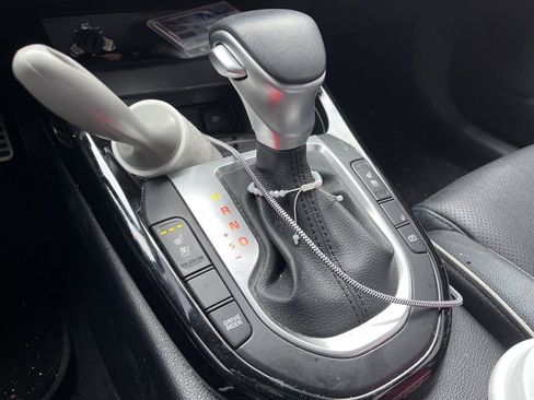 Used 2024 Kia Forte GT-Line w/ GT-Line Premium Package image 14