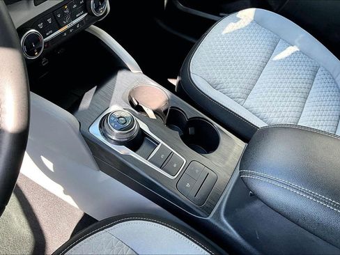 Used 2023 Ford Escape Active AWD/4WD image 16