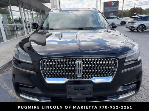 Used 2020 Lincoln Aviator AWD w/ Class IV Trailer Tow Package image 9