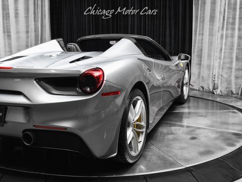 Used 2017 Ferrari 488 Spider image 45