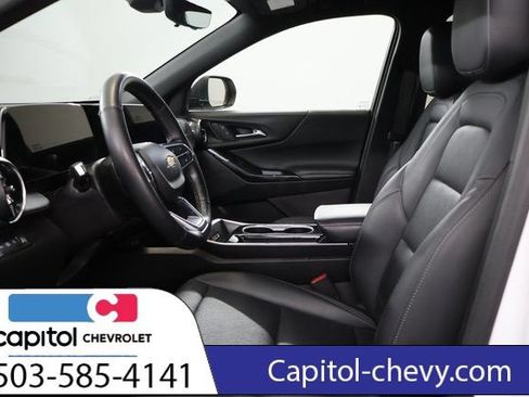 Used 2025 Chevrolet Equinox LT w/ Convenience Package II AWD/4WD image 13