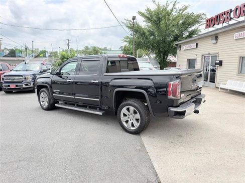 Used 2018 GMC Sierra 1500 SLT AWD/4WD image 2