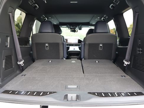 Used 2026 INFINITI QX80 4WD image 22