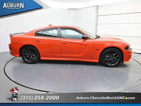 Used 2023 Dodge Charger R/T w/ Plus Group RWD image 17