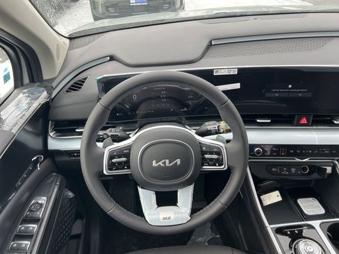 New 2026 Kia Carnival SX image 12