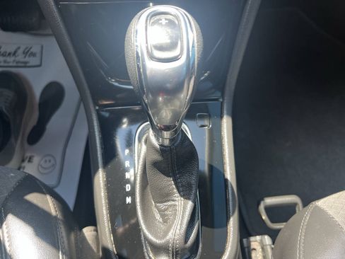 Used 2019 Buick Encore Preferred FWD image 13