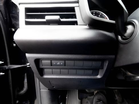 Used 2022 Mitsubishi Outlander ES AWD/4WD image 33