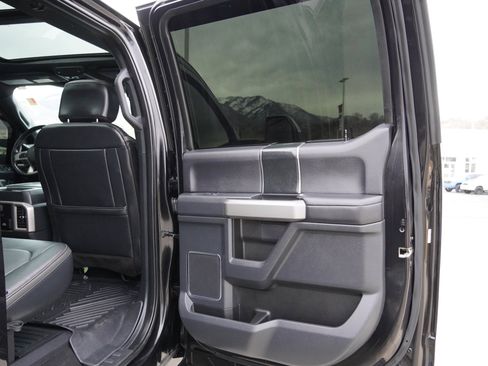 Used 2022 Ford F350 Platinum image 28