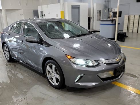 Used 2018 Chevrolet Volt LT w/ LT Driver Confidence Package image 15