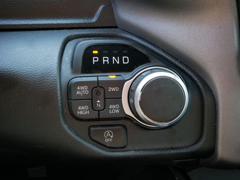 Used 2025 RAM 1500 Big Horn AWD/4WD image 28