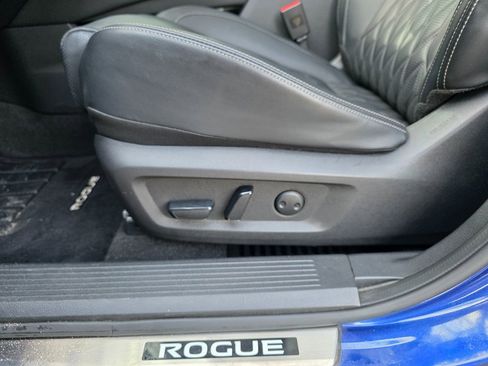 Used 2022 Nissan Rogue Platinum w/ Head-Up Display Package image 20