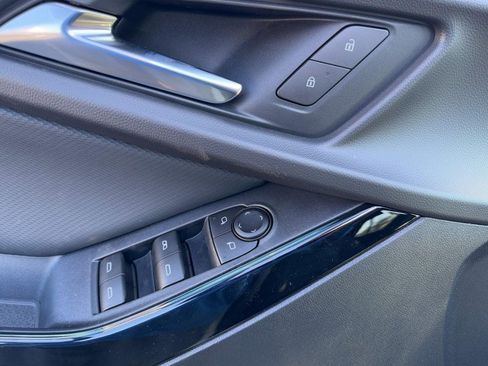 New 2026 Chevrolet Equinox LT image 35