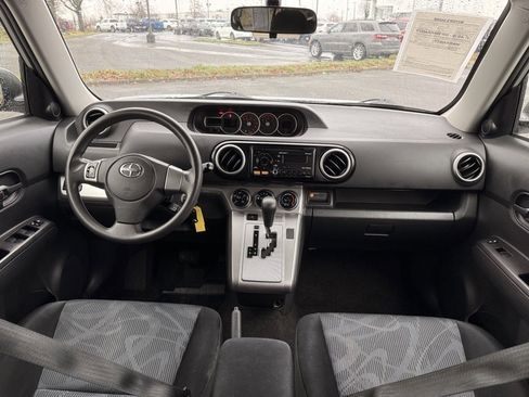 Used 2012 Scion xB Base image 23