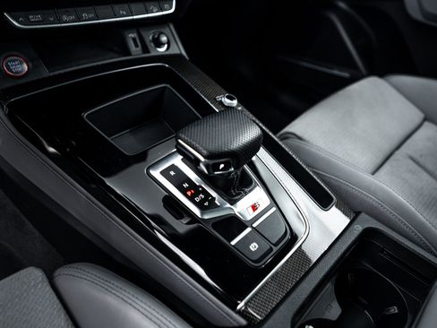 Certified 2022 Audi SQ5 Premium Plus image 11