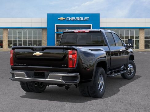 New 2026 Chevrolet Silverado 3500 LTZ w/ LTZ Plus Package AWD/4WD image 4
