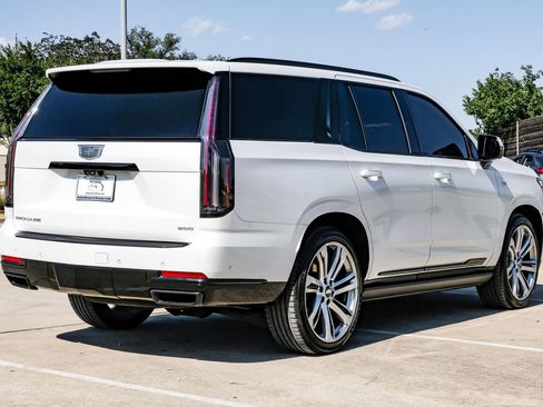 Used 2025 Cadillac Escalade Sport Platinum AWD/4WD image 8