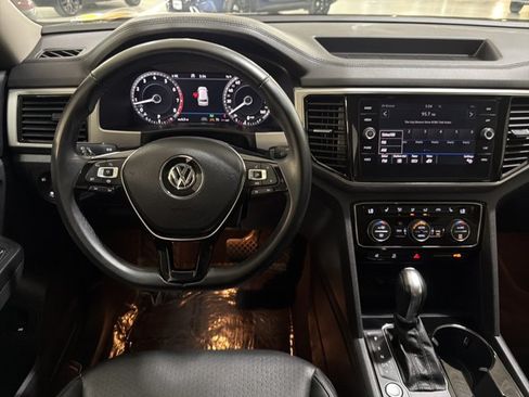 Used 2019 Volkswagen Atlas SEL AWD/4WD image 28