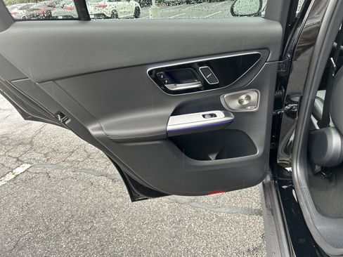 New 2026 Mercedes-Benz GLC 300 image 35