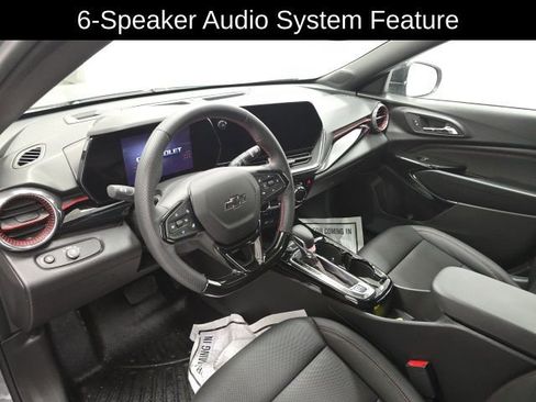 Certified 2026 Chevrolet Trax RS w/ Sunroof Package image 10