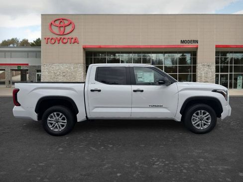 New 2026 Toyota Tundra SR5 RWD image 4