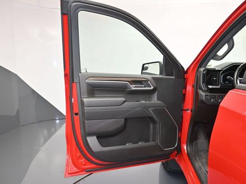 Used 2022 Chevrolet Silverado 1500 LT AWD/4WD image 10