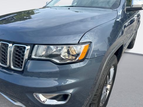 Used 2021 Jeep Grand Cherokee Limited w/ Trailer Tow Group IV AWD/4WD image 10