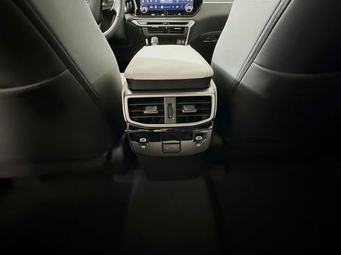 New 2026 Lexus RX 350 FWD image 18