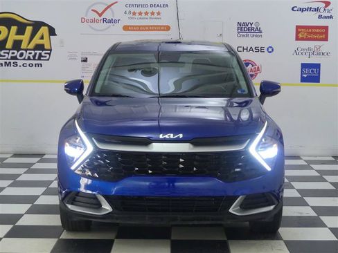 Used 2023 Kia Sportage EX FWD image 2