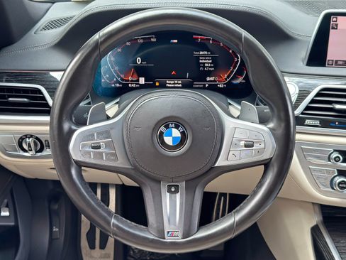 Used 2021 BMW 740i w/ M Sport Package RWD image 22