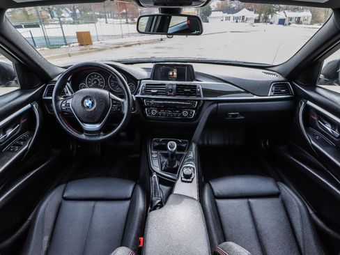 Used 2018 BMW 330i Sedan image 2