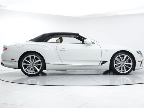 Used 2022 Bentley Continental GT AWD/4WD image 8