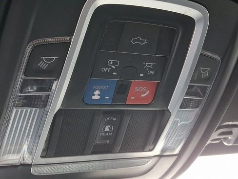 Used 2023 RAM 1500 Limited image 27