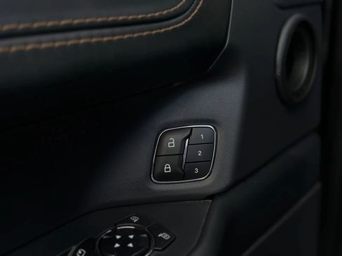 Used 2023 Ford Expedition Max Platinum image 28