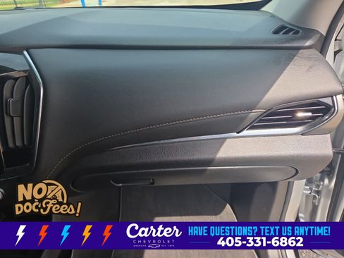 Used 2020 Chevrolet Traverse LT w/ Driver Confidence II Package FWD image 38
