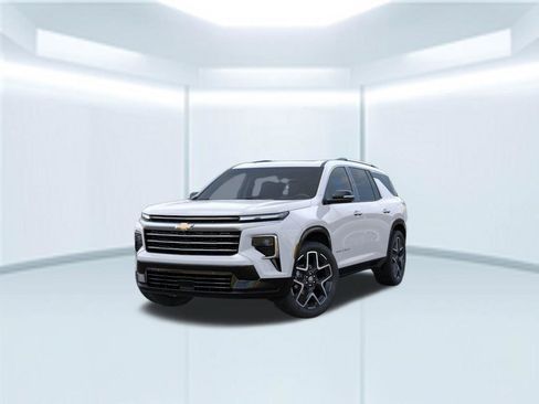 New 2026 Chevrolet Traverse High Country FWD image 4