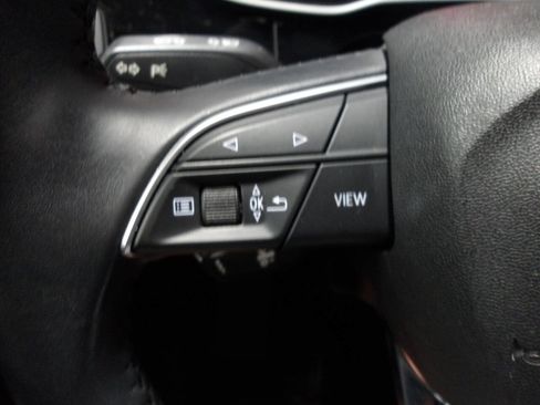 Used 2019 Audi Q3 2.0T Premium AWD/4WD image 18