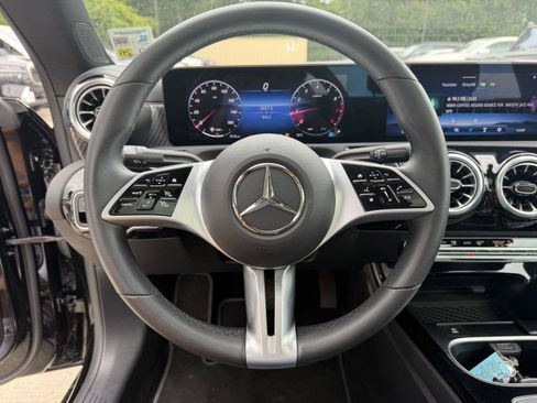 Certified 2026 Mercedes-Benz CLA 250 image 10