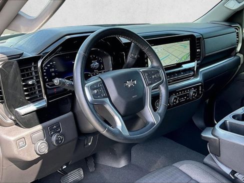 Used 2023 Chevrolet Silverado 1500 RST image 14