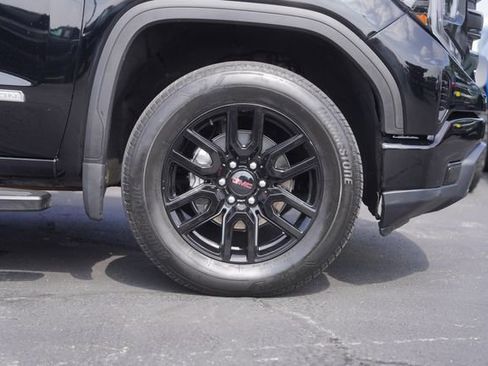 Used 2025 GMC Sierra 1500 Elevation w/ LPO, Elevation Black Package AWD/4WD image 4