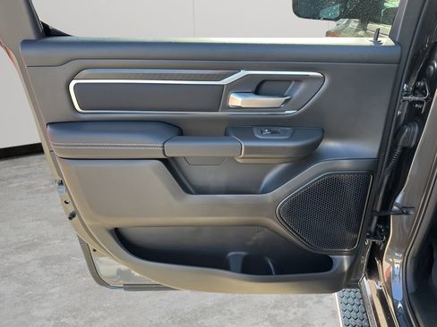 New 2026 RAM 1500 4x4 Crew Cab image 16