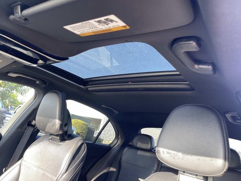 Used 2022 Mercedes-Benz C 300 Sedan w/ Exclusive Trim Package image 18