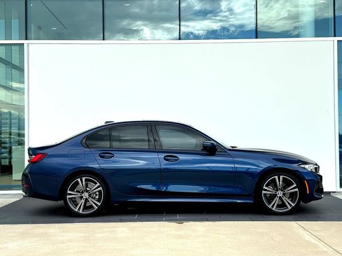 Certified 2023 BMW 330i Sedan w/ Parking Assistance Package RWD image 3