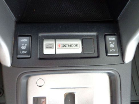 Used 2015 Subaru Forester 2.5i Limited AWD/4WD image 24