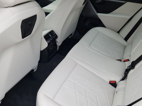 Used 2026 BMW 540i xDrive image 11