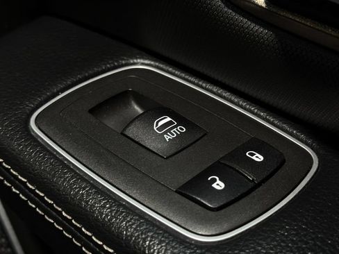 Used 2021 RAM 1500 Rebel w/ Alpine Leather & Sound Group AWD/4WD image 8