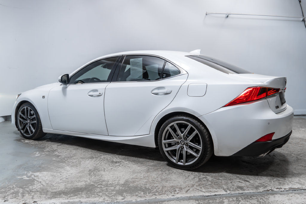 Used 2020 Lexus IS 350 F Sport w/ F Sport Package AWD/4WD image 2