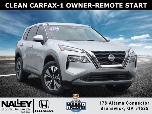 Used 2023 Nissan Rogue SV FWD image 1